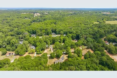 949 Smallwood Drive, Commerce, GA 30529 - Photo 57