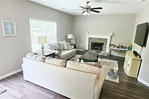 22 Oakbrook Dr SW, Cartersville, GA 30120 - Photo 3