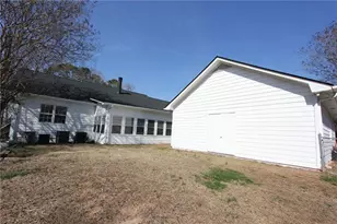 818 Springlake Rd, Lawrenceville, GA 30045 - Photo 71