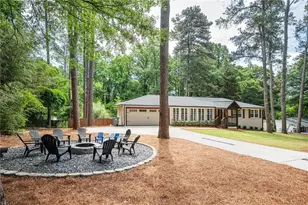 273 Skyland Dr, Roswell, GA 30075 - Photo 5