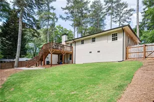 273 Skyland Dr, Roswell, GA 30075 - Photo 33