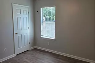 205 Hayward Ln, Lawrenceville, GA 30044 - Photo 29