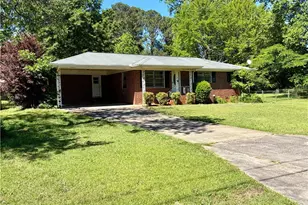 3950 Hubert Dr, Powder Springs, GA 30127 - Photo 3