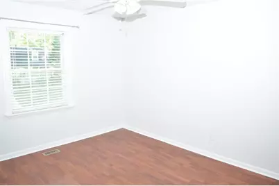 2554 Red Barn Road SW, Marietta, GA 30064 - Photo 31