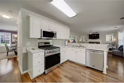 2719 Beddington Way, Suwanee, GA 30024 - Photo 15