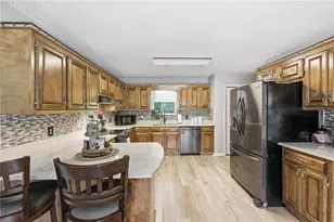 3958 Pointe N, Gainesville, GA 30506 - Photo 13