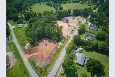 4835 Price Road, Gainesville, GA 30506 - Photo 11