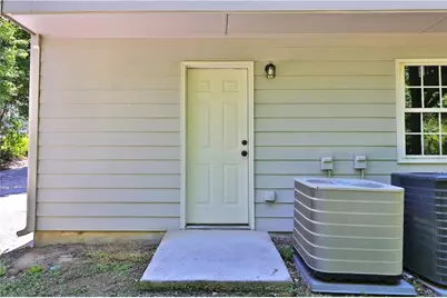 353 Fall View Court, Winder, GA 30680 - Photo 9