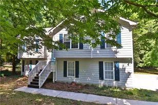 353 Fall View Ct, Winder, GA 30680 - Photo 3