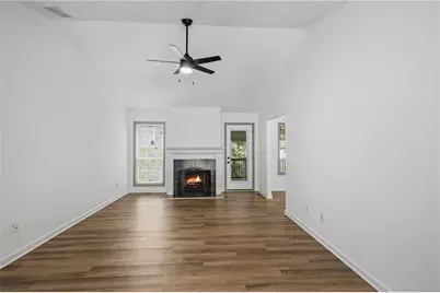 3989 Courtlin Cove NW, Lilburn, GA 30047 - Photo 5