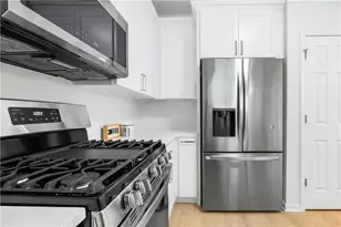 2974 Viero Ct, Lawrenceville, GA 30044 - Photo 7