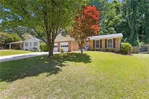 2461 Woodside Way, Atlanta, GA 30341 - Photo 3