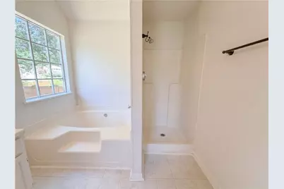 6296 Laurel Green Drive, Lithonia, GA 30058 - Photo 13