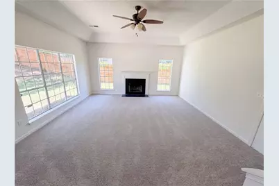 6296 Laurel Green Drive, Lithonia, GA 30058 - Photo 3
