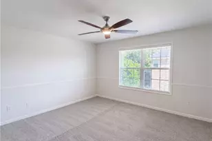 8111 Crestview Dr SE, Covington, GA 30014 - Photo 17