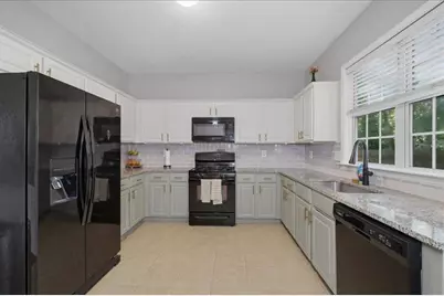 4104 Glenaire Way NW, Acworth, GA 30101 - Photo 9