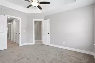 6449 Scudders Dr, Lithonia, GA 30058 - Photo 9