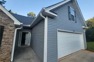 435 Butler Bridge Cir, Covington, GA 30016 - Photo 1