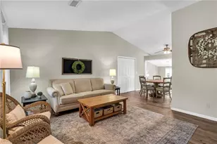 804 Whitehall Dr, Lawrenceville, GA 30043 - Photo 5