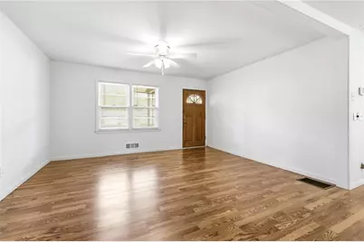 162 Orchard Circle, Jefferson, GA 30529 - Photo 7