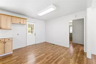 162 Orchard Cir, Jefferson, GA 30529 - Photo 9