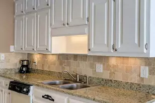 5433 Park Pl S, Atlanta, GA 30349 - Photo 7