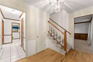 2272 Westridge Dr, Snellville, GA 30078 - Photo 9