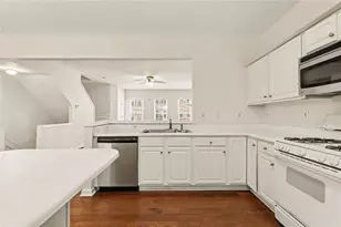 4001 Howell Park Rd, Duluth, GA 30096 - Photo 7