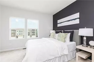 1422 Creekside Circle, Atlanta, GA 30318 - Photo 11