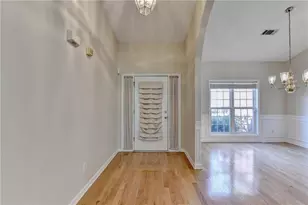 1406 Mandalay Ct SW, Lilburn, GA 30047 - Photo 5