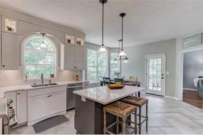 801 Towering Pine Trail, Lawrenceville, GA 30045 - Photo 19
