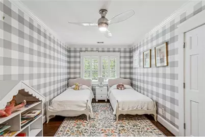 3118 Peachtree Drive NE, Atlanta, GA 30305 - Photo 33