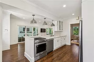 3118 Peachtree Dr NE, Atlanta, GA 30305 - Photo 15