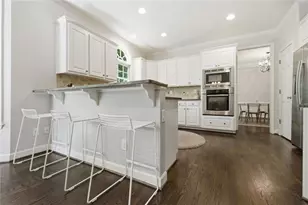 2046 Kinsmon Dr, Marietta, GA 30062 - Photo 13