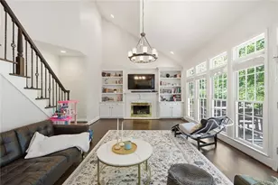 2046 Kinsmon Dr, Marietta, GA 30062 - Photo 17