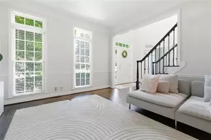 2046 Kinsmon Dr, Marietta, GA 30062 - Photo 7