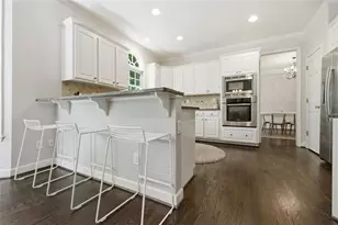 2046 Kinsmon Dr, Marietta, GA 30062 - Photo 13