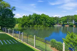 2046 Kinsmon Dr, Marietta, GA 30062 - Photo 85