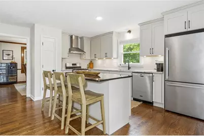 3010 Meadow Court NW, Marietta, GA 30064 - Photo 15