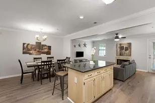 3795 Soapstone Rd, Decatur, GA 30034 - Photo 7