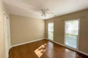 10730 Pinewalk Forest Cir, Alpharetta, GA 30022 - Photo 17