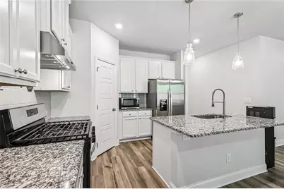 377 Station Overlook Drive, Auburn, GA 30011 - Photo 7