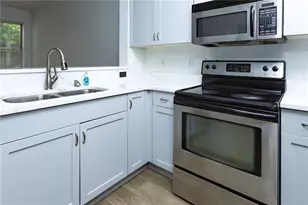870 Mayson Turner Rd NW, Atlanta, GA 30314 - Photo 15
