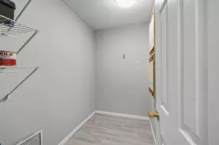 1704 Brighton Point, Atlanta, GA 30328 - Photo 27