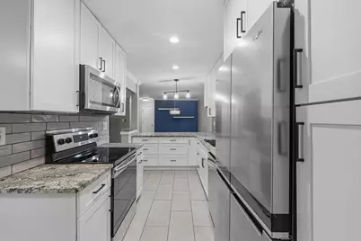 1704 Brighton Point, Atlanta, GA 30328 - Photo 9