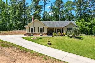 894 Happy Valley Cir, Newnan, GA 30263 - Photo 3