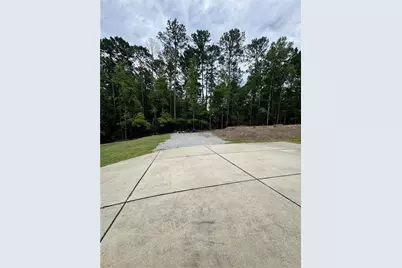 894 Happy Valley Circle, Newnan, GA 30263 - Photo 3