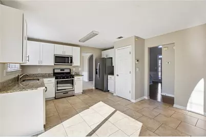 1348 Woodcutt Place, Marietta, GA 30062 - Photo 17