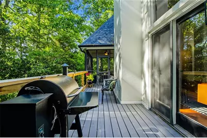 39 Plantation Drive NE, Atlanta, GA 30324 - Photo 21