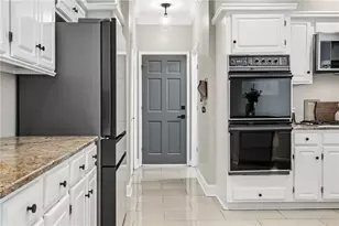 39 Plantation Dr NE, Atlanta, GA 30324 - Photo 29